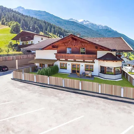 Apartment In Stubaital Near Lift *